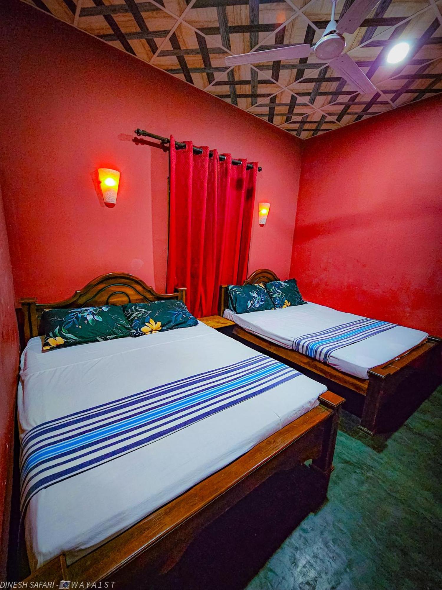 Dinesh Safari Homestay Удавалаве Экстерьер фото